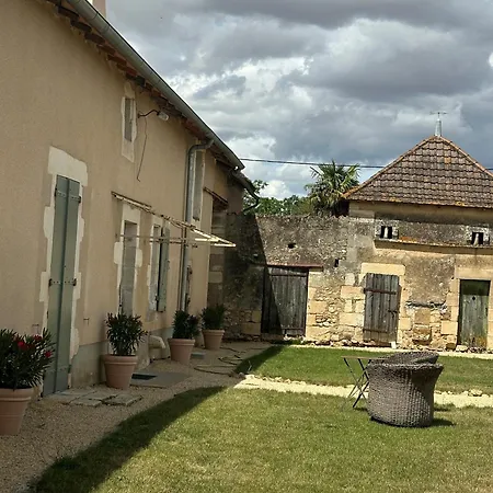La Ferme Des Hautes Roches Дом отдыха *